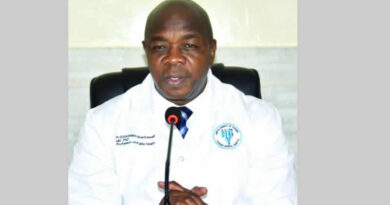 Hôpital Général de Yaoundé : le Pr Noël Emmanuel Essomba face à une cabale sans fondement