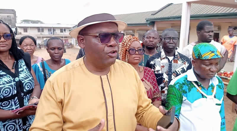 Édéa : de nouvelles boutiques de viande modernisent le marché central